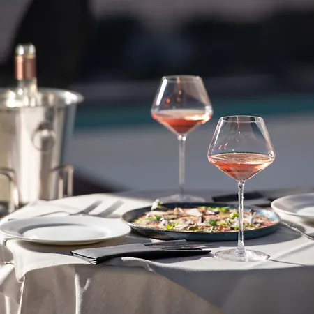 Lejlighedshotel Karavia Lux