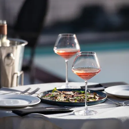 Karavia Lux 3* Afissos