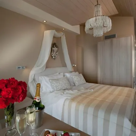 Lejlighedshotel Karavia Lux 3*