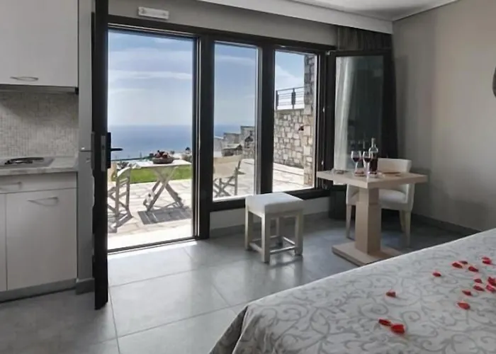 Karavia Lux Aparthotel