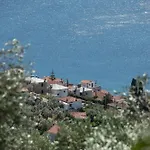 Karavia Lux Hotel de apartamente