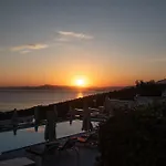 Hotel de apartamente Karavia Lux