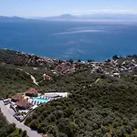 Karavia Lux 3*