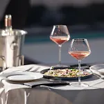 Hotel de apartamente Karavia Lux