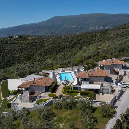 Karavia Lux Afissos