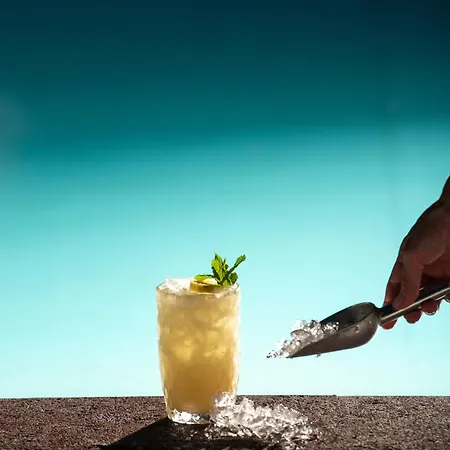 Karavia Lux מלון דירות