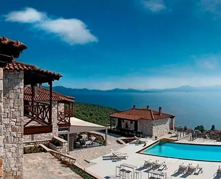 Karavia Lux Lejlighedshotel 4*