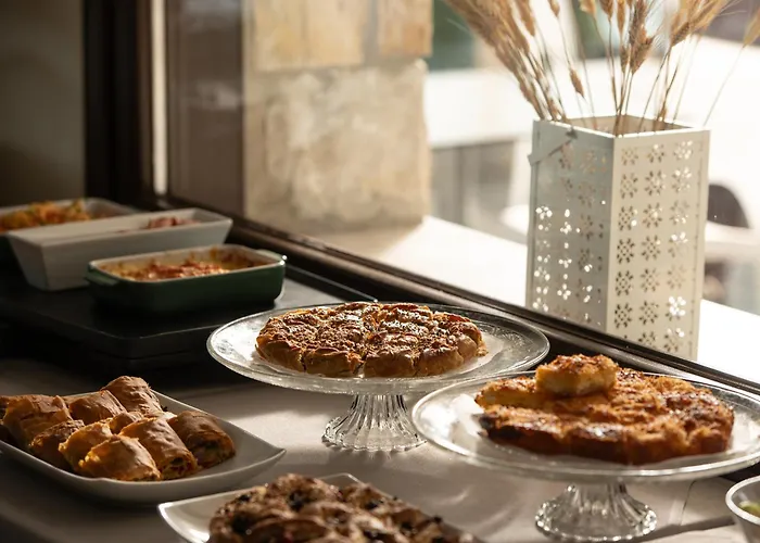 Karavia Lux מלון דירות אפיסוס