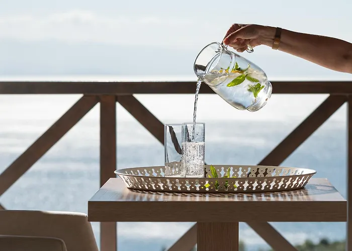 Karavia Lux מלון דירות