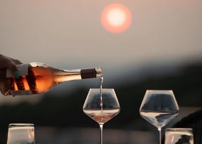 Karavia Lux 3* אפיסוס