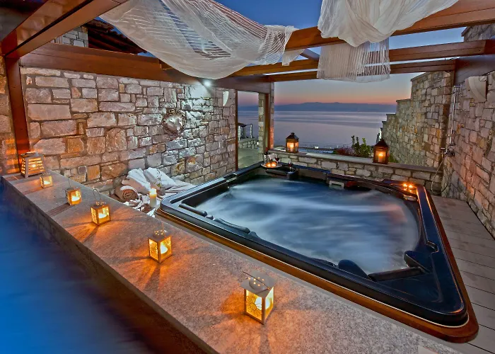 Karavia Lux מלון דירות 3*