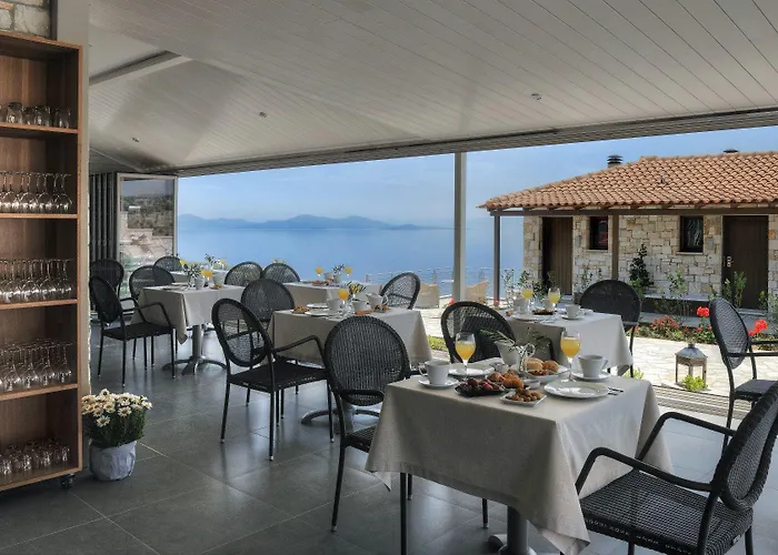 מלון דירות Karavia Lux אפיסוס