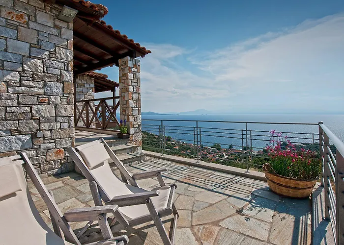 Karavia Lux מלון דירות אפיסוס