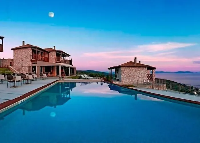 Karavia Lux אפיסוס